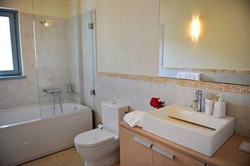 Urania Luxury Villas Pondi エクステリア 写真